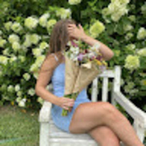 Meet your Posher, Norah